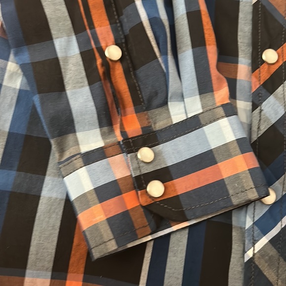 Men’s button down - Picture 4 of 6